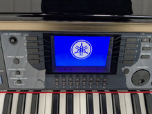Load image into Gallery viewer, Yamaha Clavinova CVP-501 Digital Piano / arranger in glossy black. stock # 25121
