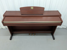 Load image into Gallery viewer, Yamaha Clavinova CLP-220 digital piano in mahogany finish stock #25133
