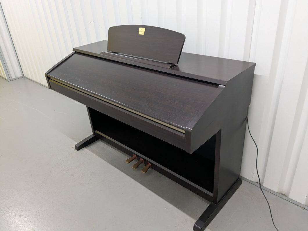 Yamaha Clavinova CVP-301 Digital Piano / arranger in rosewood. stock # 25128
