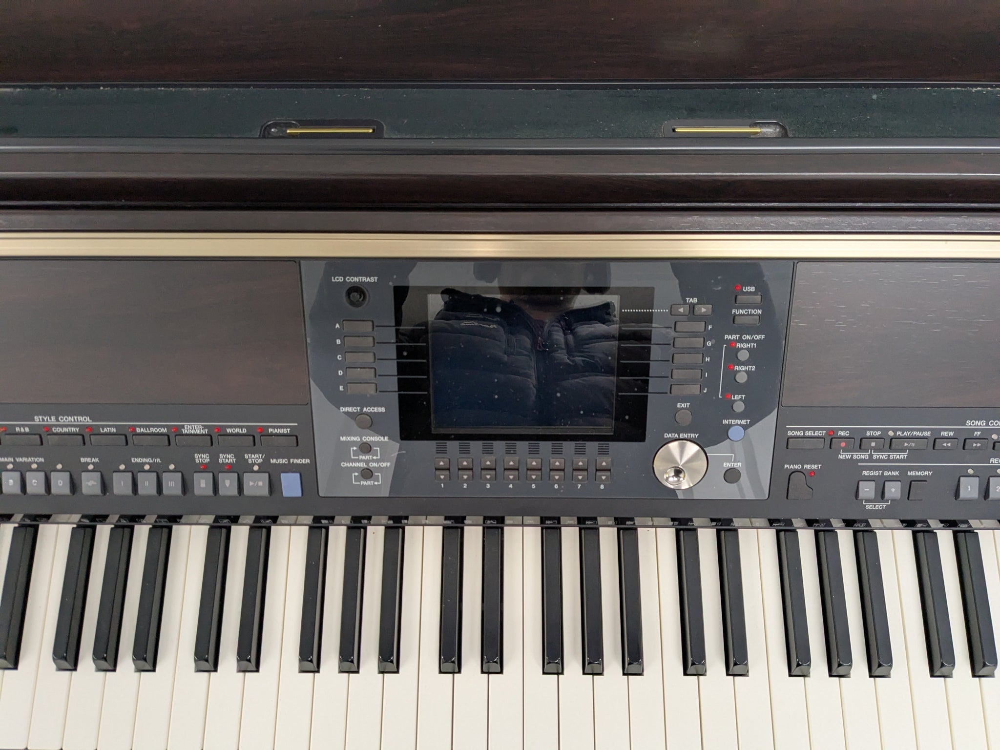 YAMAHA CLAVINOVA CVP-503 DIGITAL PIANO IN DARK ROSEWOOD stock