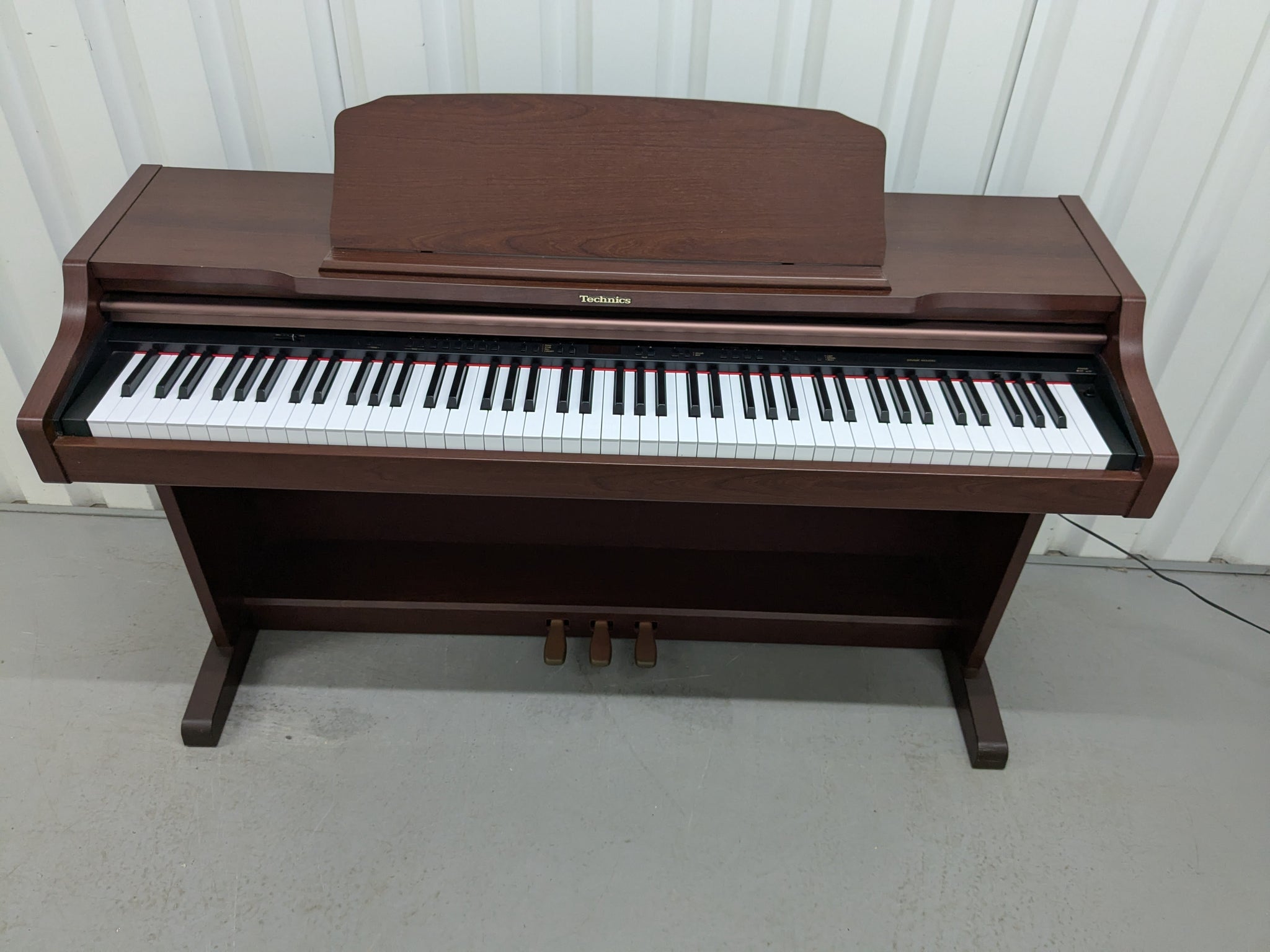 mezzo piano チェニック 130 TECHNICS SX-PX552 DIGITAL PIANO IN MAHOGANY stock number 25200