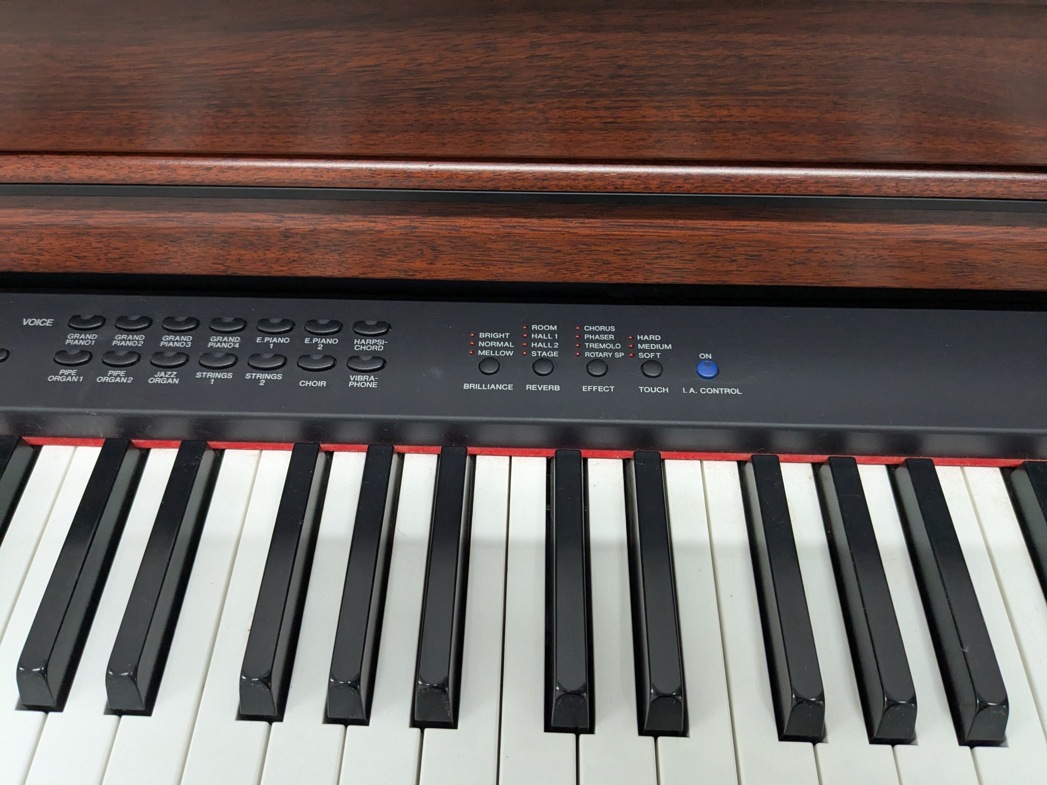 Yamaha Clavinova CLP-430 Digital Piano and stool in mahogany stock