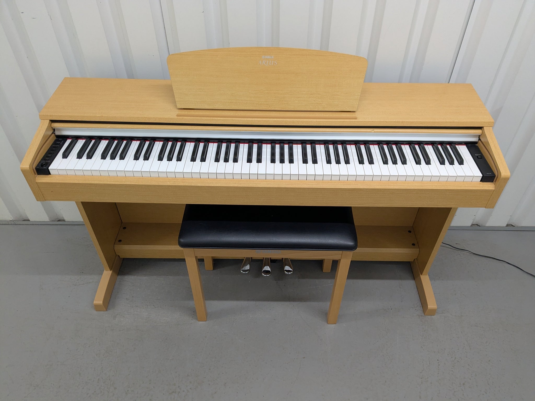 Yamaha Arius YDP-140 digital piano and stool in cherry wood finish
