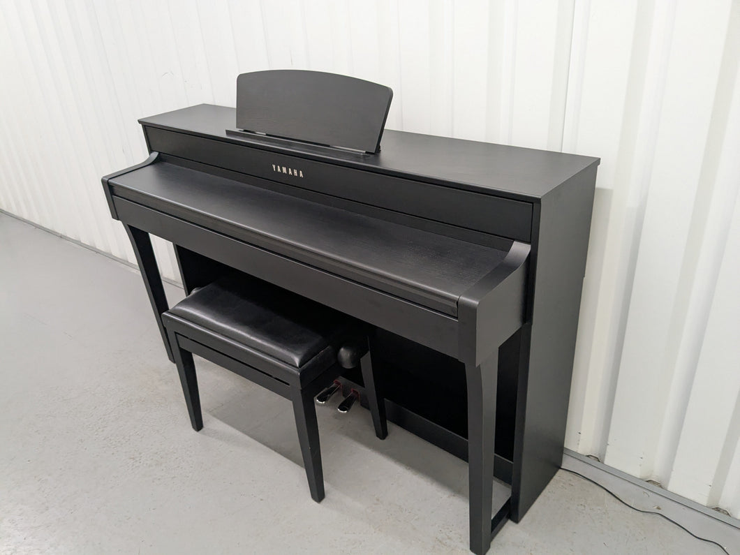 Yamaha Clavinova CLP-635  Digital Piano and stool in satin black stock #25271