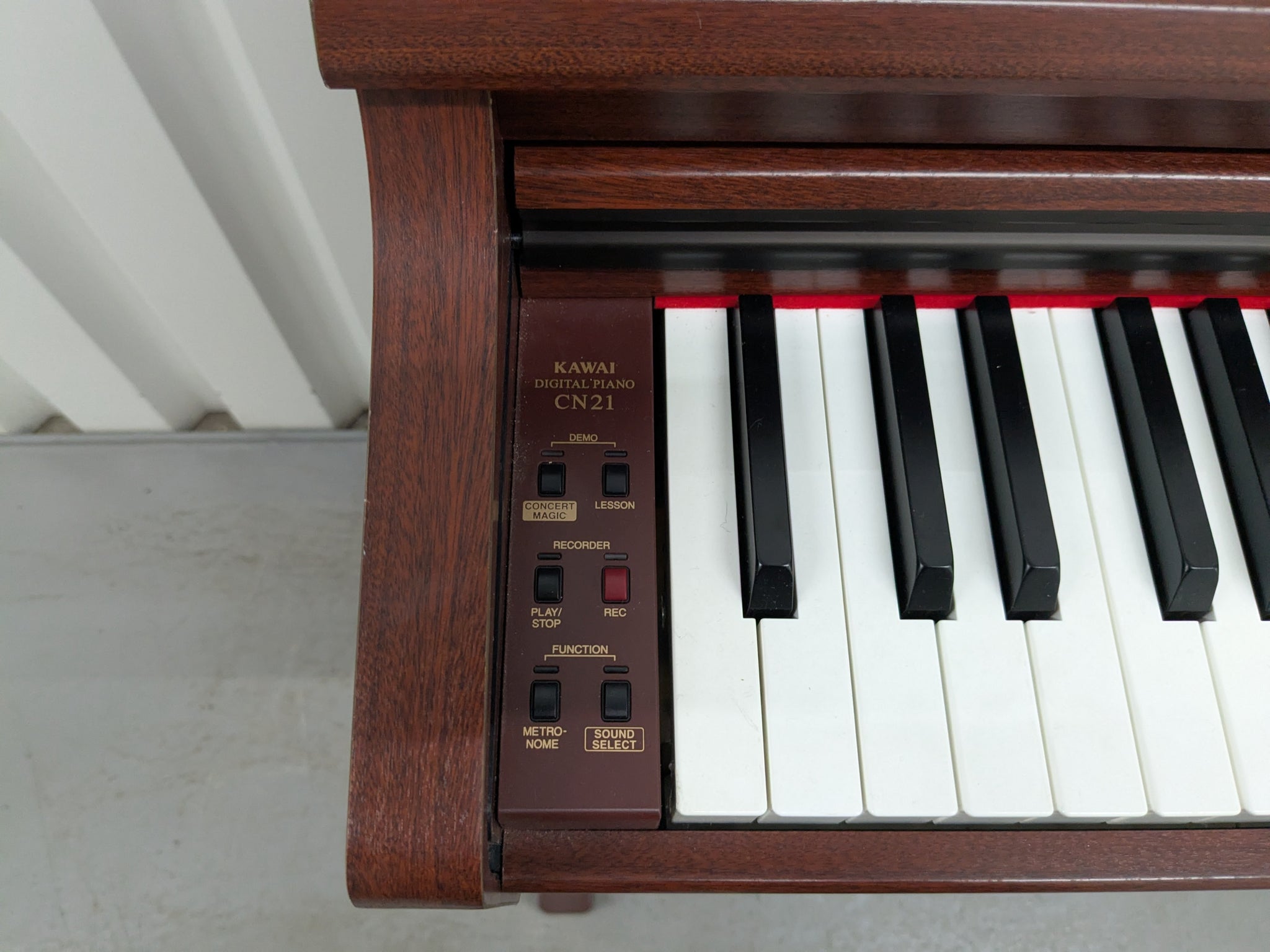 Kawai CN21 digital piano in rosewood finish stock nr 25273