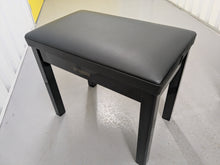 Load image into Gallery viewer, Yamaha Clavinova CLP-470 digital piano polished ebony glossy black stock #25256
