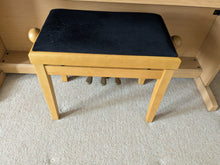 Load image into Gallery viewer, Yamaha Arius YDP-162 Digital Piano and stool in cherry / oak clavinova keyboard stock # 25189
