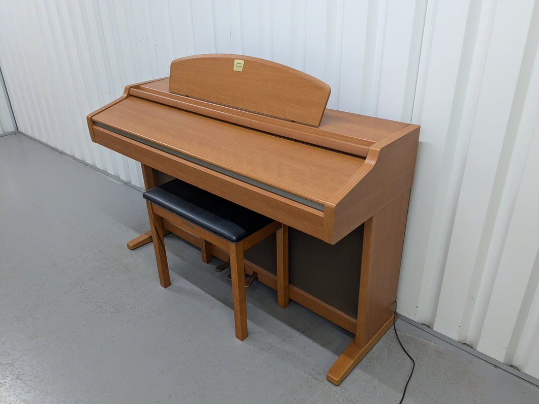 Yamaha Clavinova CLP-950 Digital Piano and stool in cherry wood finish stock nr 25320