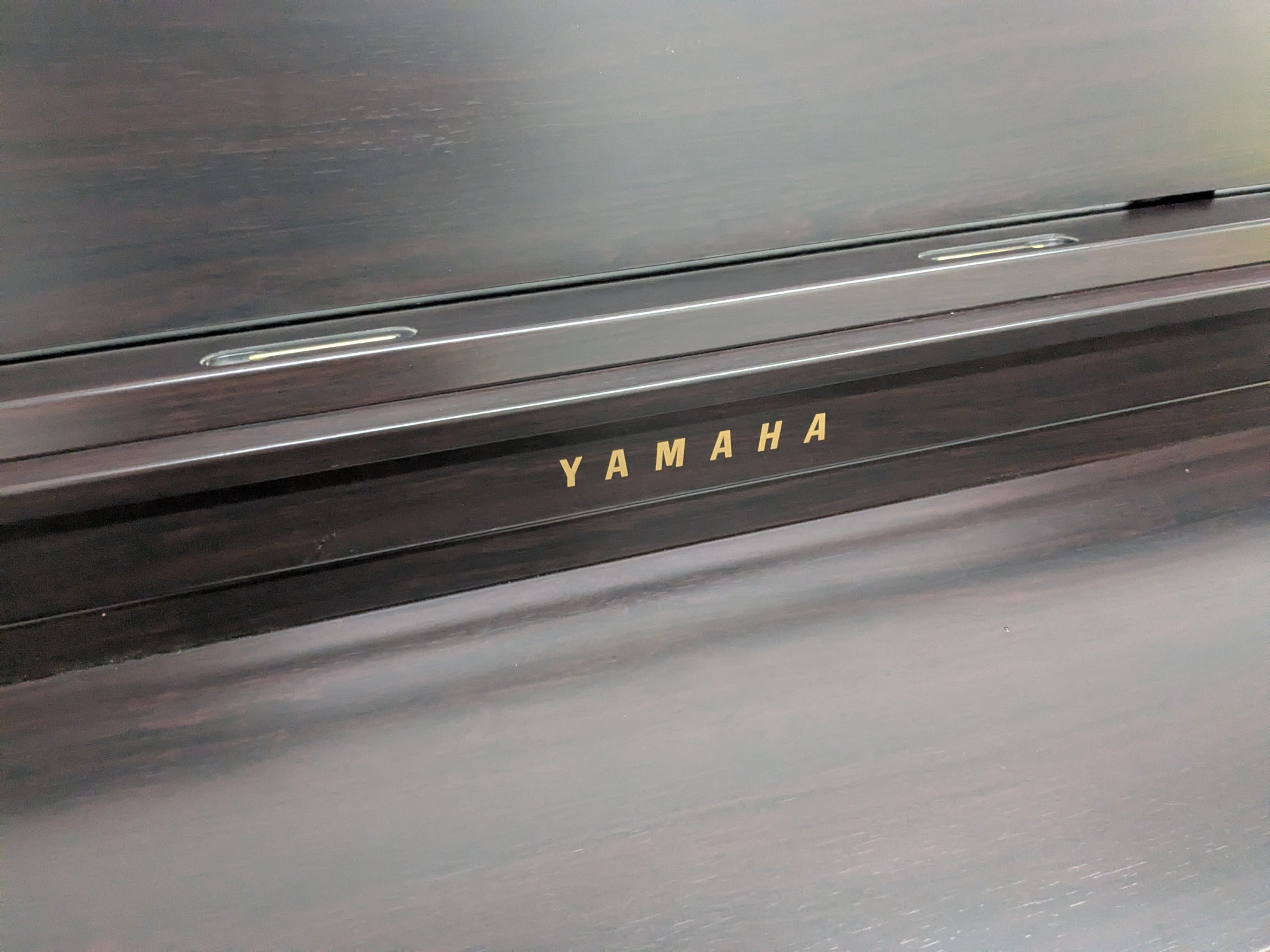 Yamaha Clavinova CLP-440 Digital Piano in dark rosewood stock no