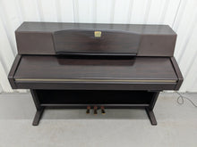 Load image into Gallery viewer, Yamaha Clavinova CLP-970 Digital Piano in rosewood  stock #25312
