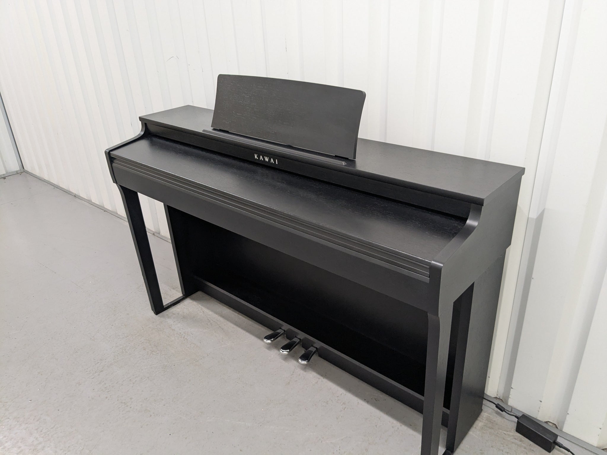 KAWAI デジタルピアノ CN23 Kawai CN29 digital piano in satin black finish stock number 25304