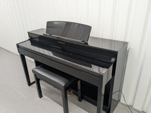Load image into Gallery viewer, Yamaha Clavinova CLP-440PE Digital Piano polished ebony glossy black stock 25327
