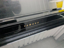Load image into Gallery viewer, Yamaha Clavinova CLP-440PE Digital Piano polished ebony glossy black stock 25327
