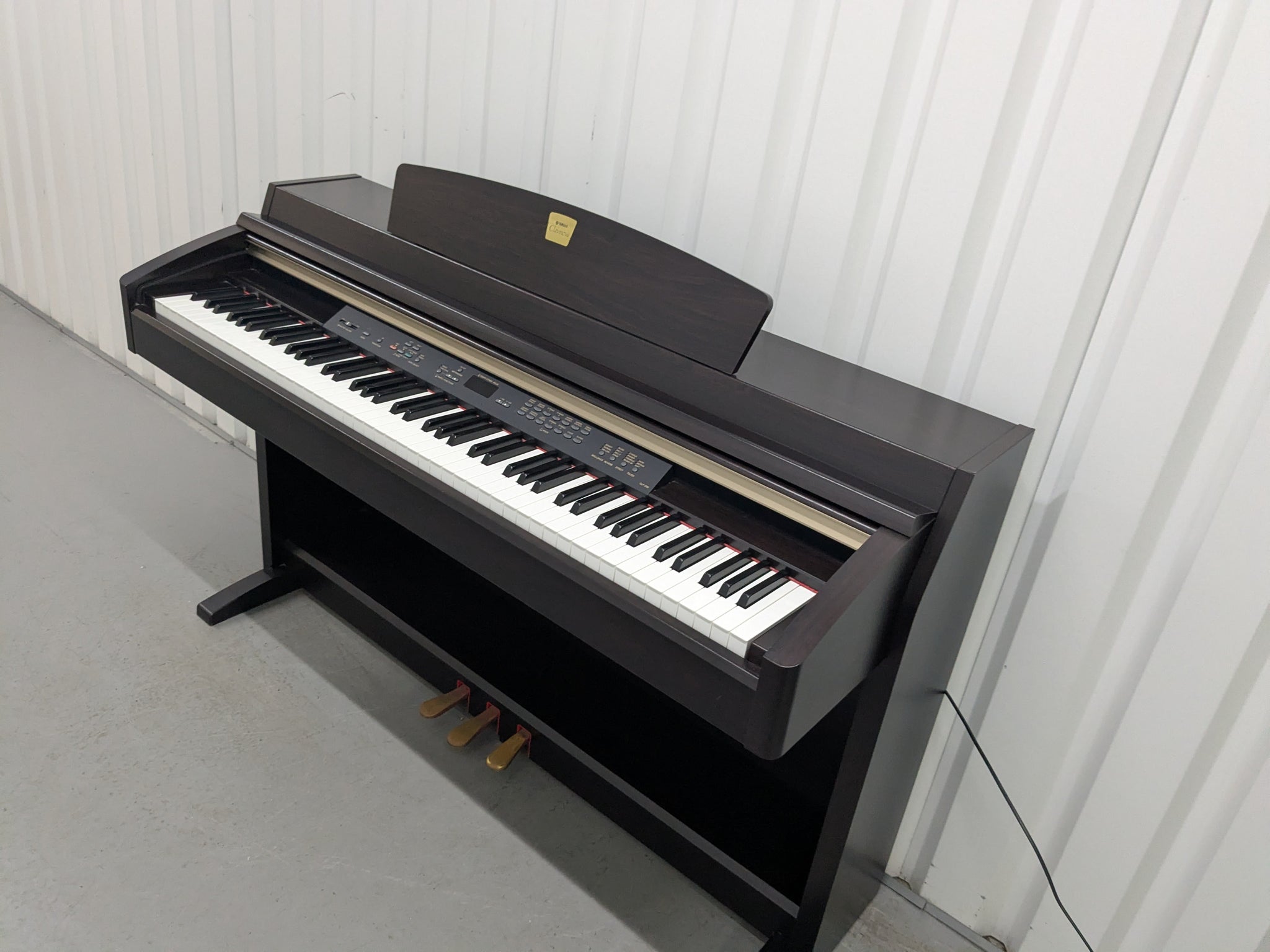 Yamaha clavinova 電子ピアノ　CLP-230 Yamaha Clavinova CLP-230PE piano +stool polished ebony