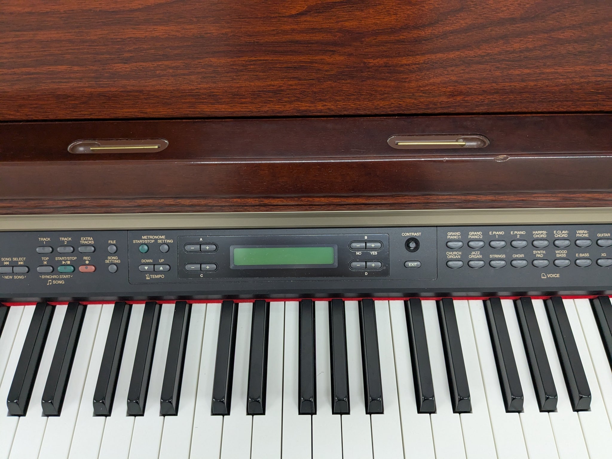 Yamaha Clavinova CLP-150 digital piano and stool in mahogany stock