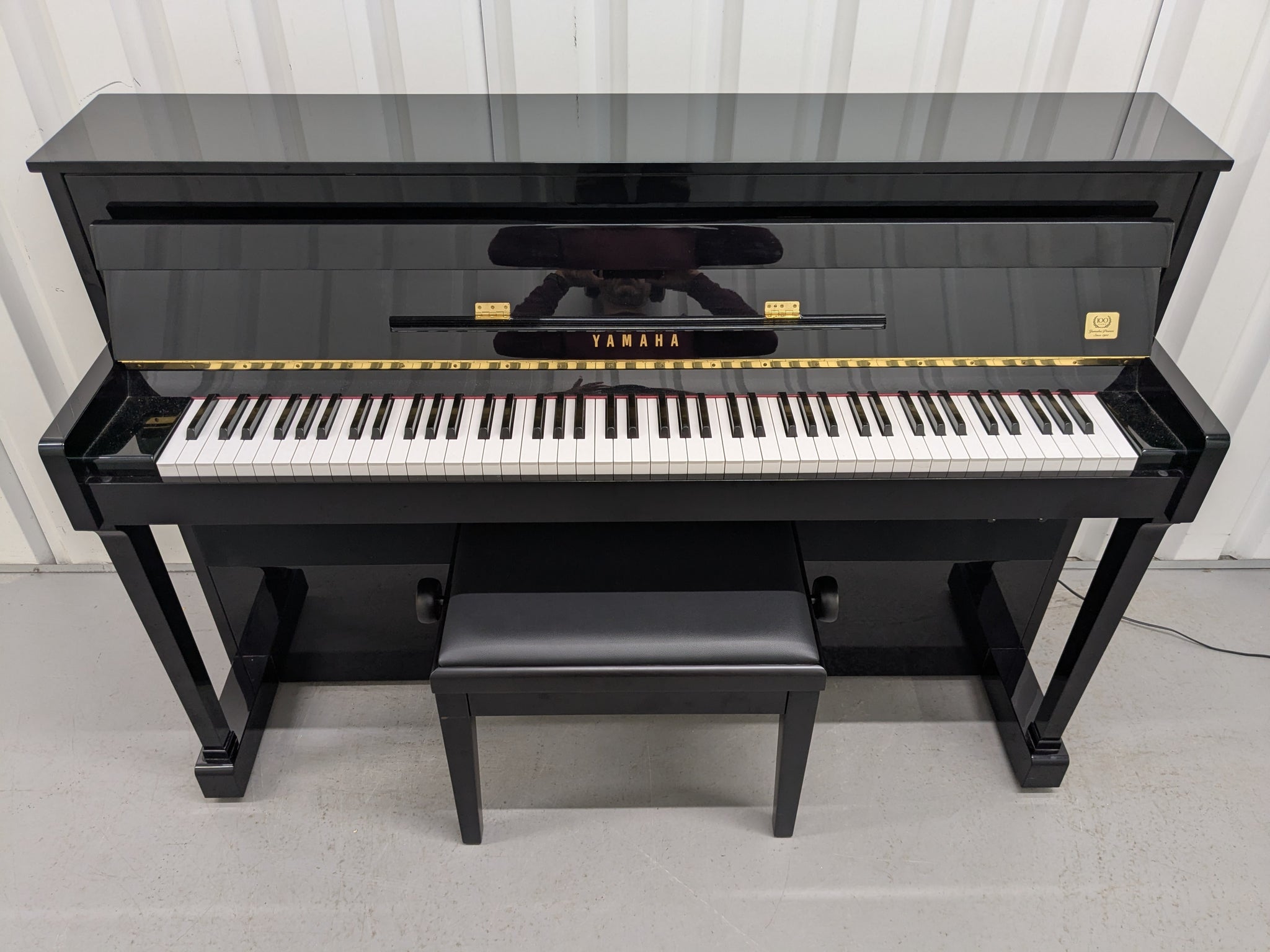 Yamaha Gran Touch GT20 upright piano polished ebony glossy black