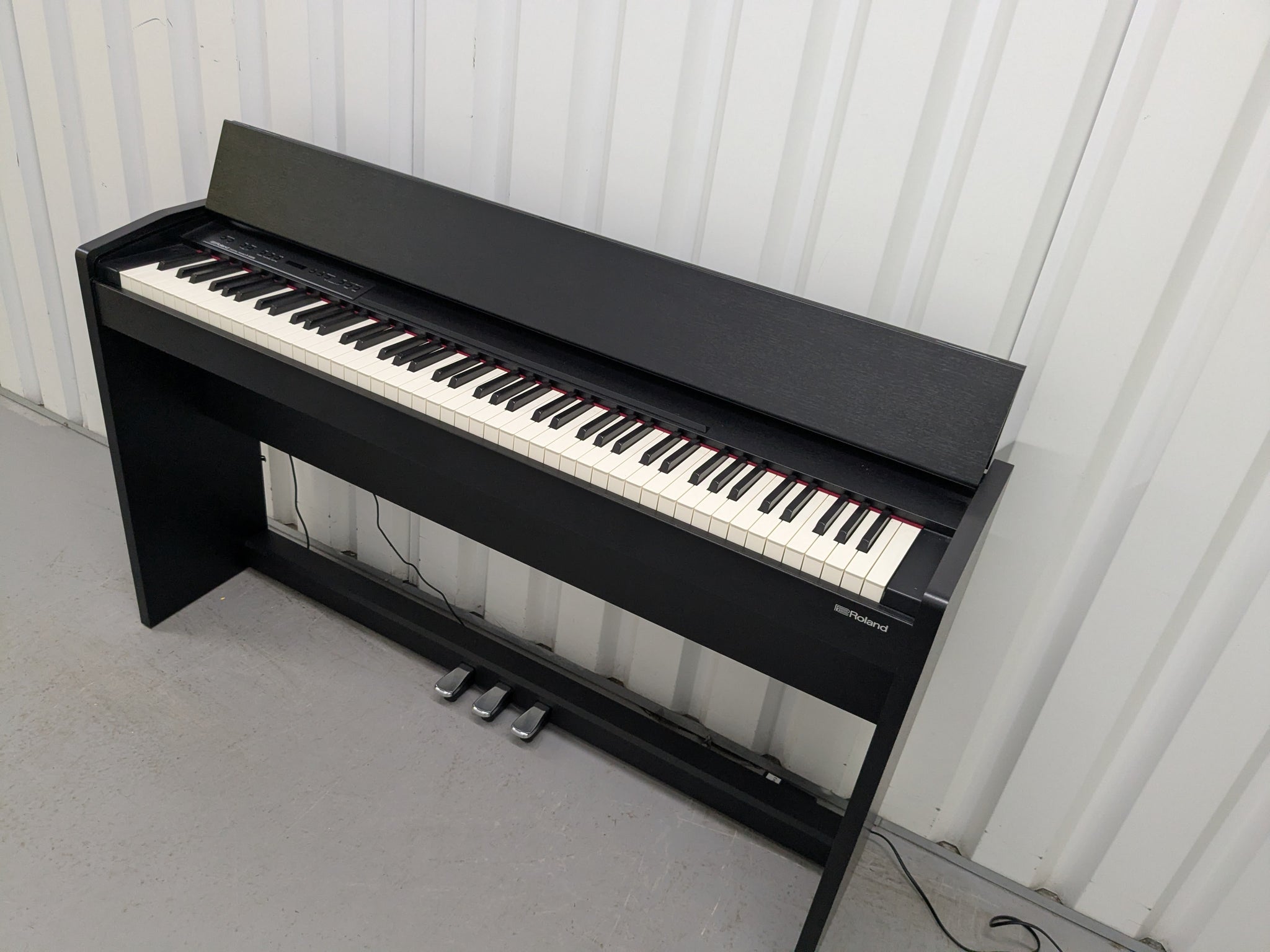 Roland F140R Digital Piano in satin black slim line space saver
