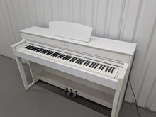 Load image into Gallery viewer, Yamaha Clavinova CLP-535 digital piano in satin white stock # 25367
