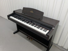 Load image into Gallery viewer, Yamaha Clavinova CLP-840 Digital Piano in dark rosewood finish stock # 25357
