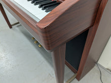 Load image into Gallery viewer, YAMAHA CLAVINOVA CLP-270 DIGITAL PIANO IN MAHOGANY FINISH stock #25356
