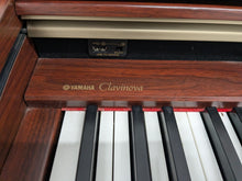 Load image into Gallery viewer, YAMAHA CLAVINOVA CLP-270 DIGITAL PIANO IN MAHOGANY FINISH stock #25356
