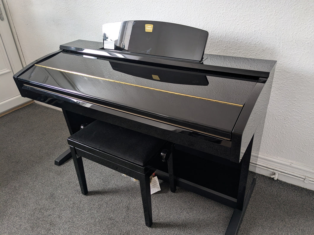 YAMAHA CLAVINOVA CVP-503 DIGITAL PIANO AND STOOL IN GLOSSY BLACK stock 25374