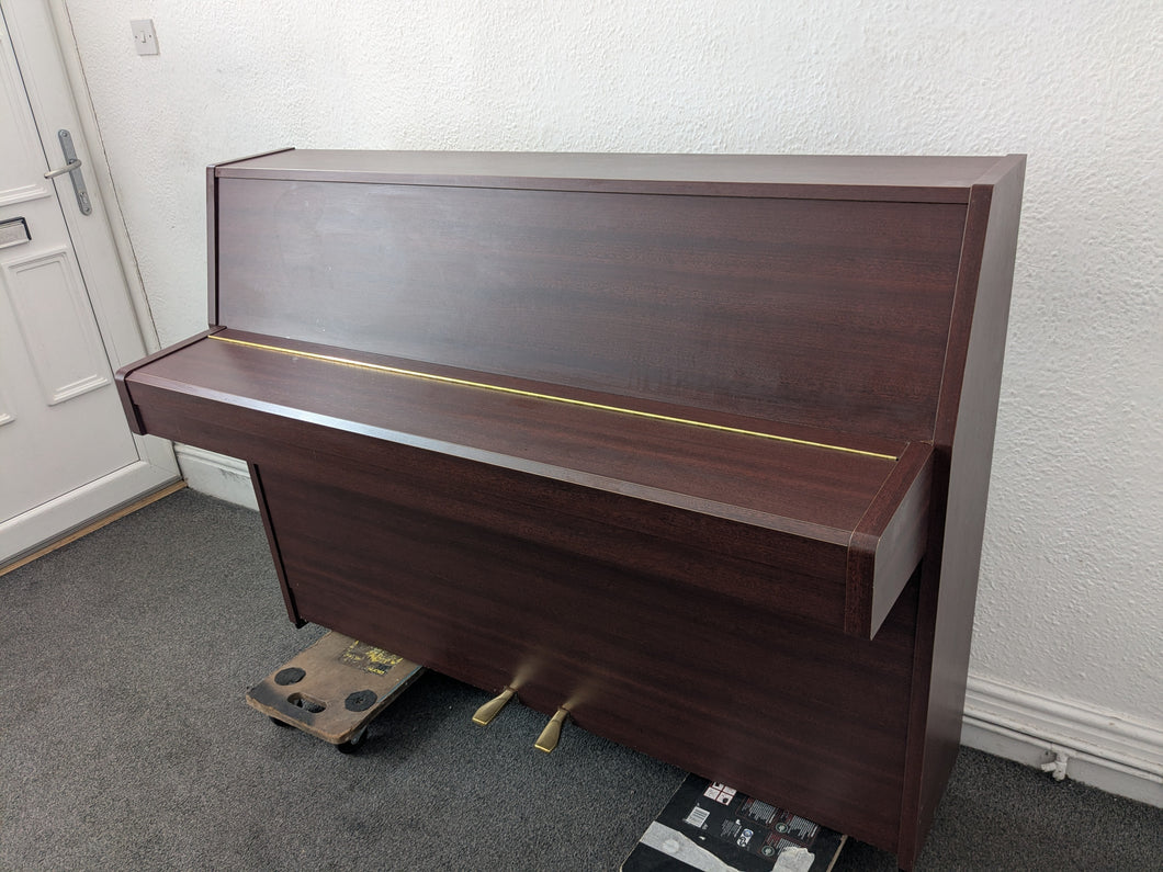 Yamaha E108 Upright Acoustic piano in rosewood stock #25349