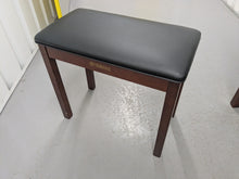 Load image into Gallery viewer, Yamaha Clavinova CLP-440 Digital Piano in mahogany stock no 25366

