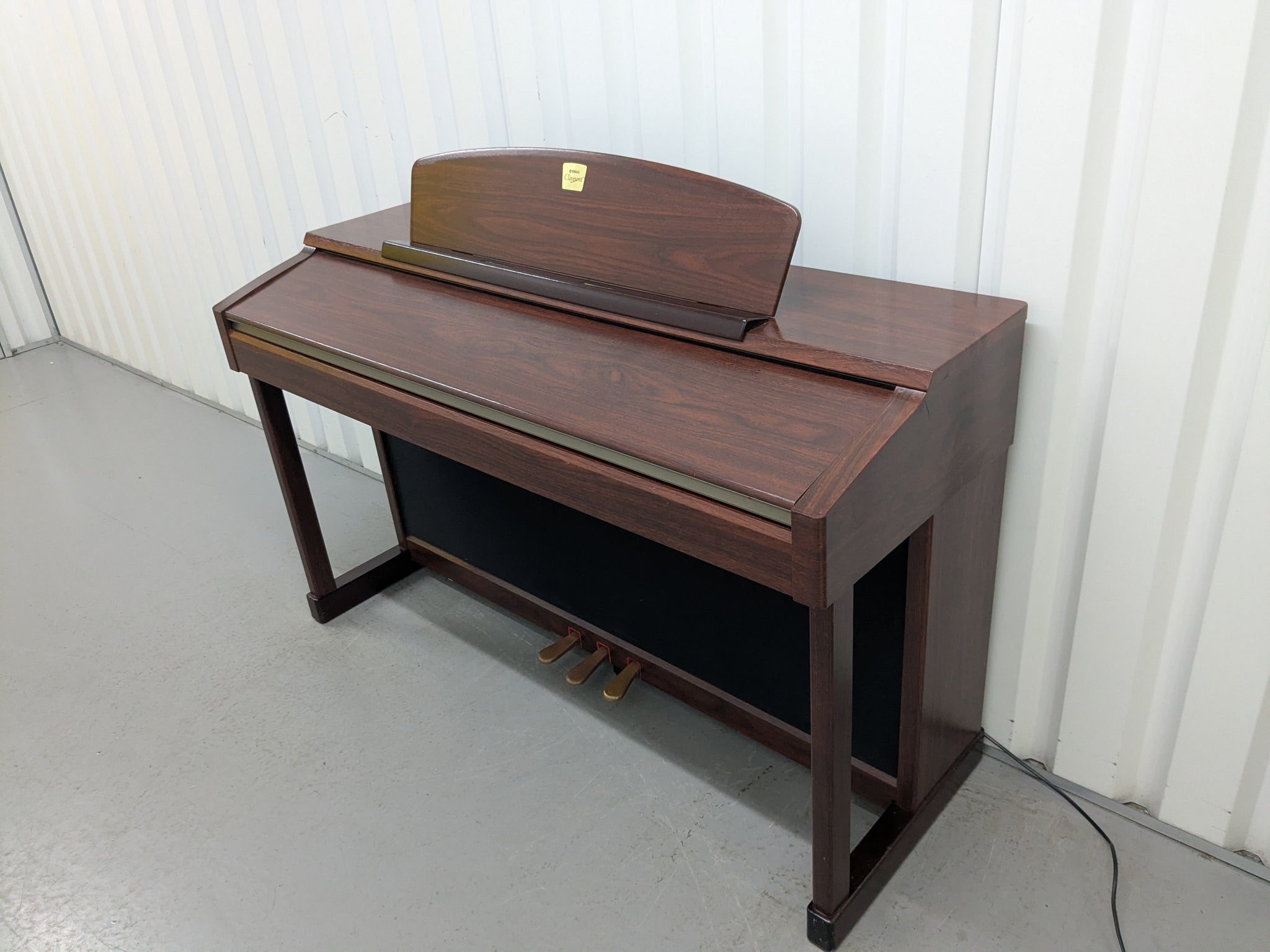 YAMAHA clavinova CLP-170M 電子ピアノ 純正椅子付き YAMAHA clavinova CLP-170M 電子ピアノ 純正椅子付き