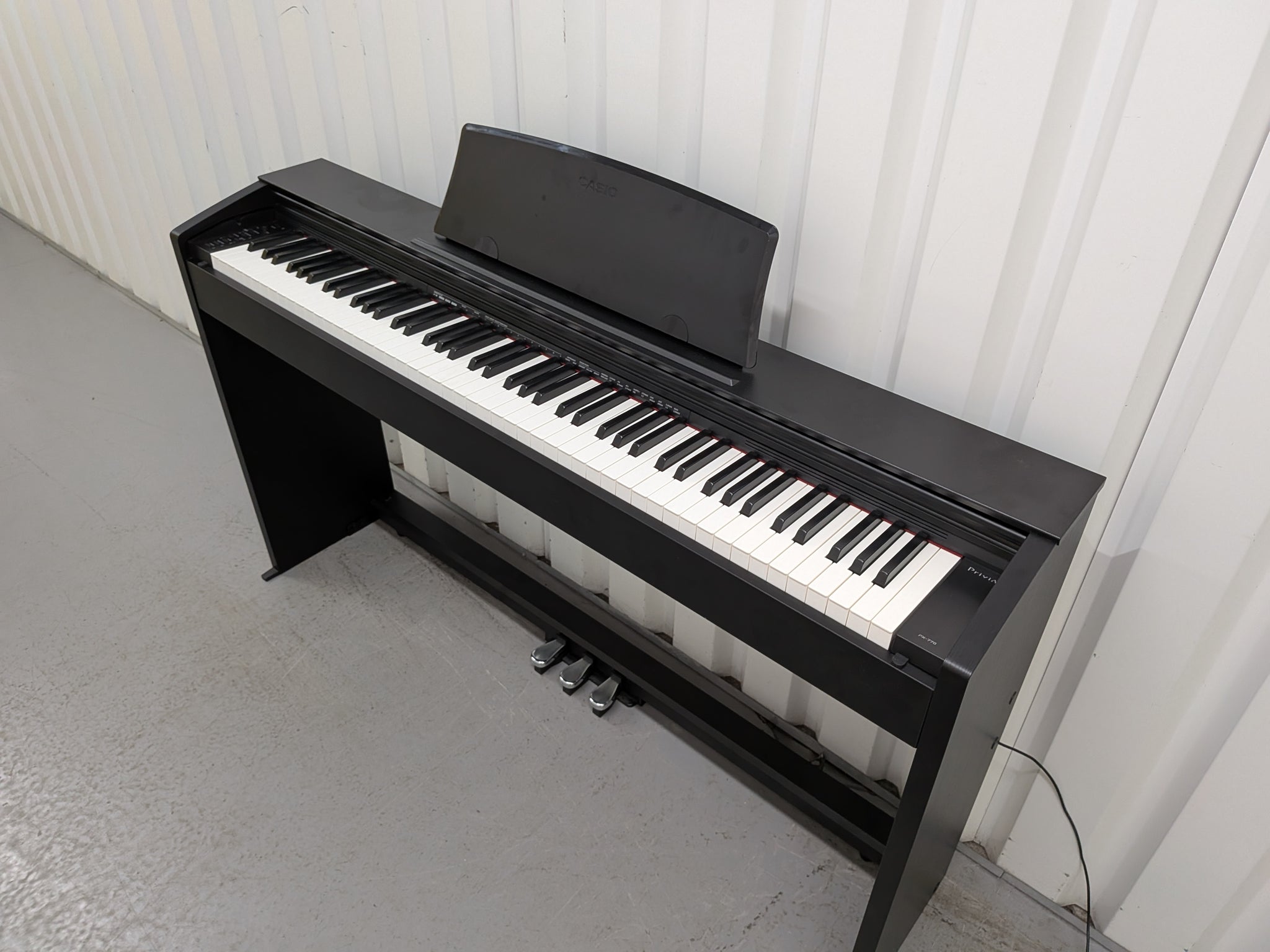 Casio Privia PX-770 Slim Digital Piano and stool satin black stock 