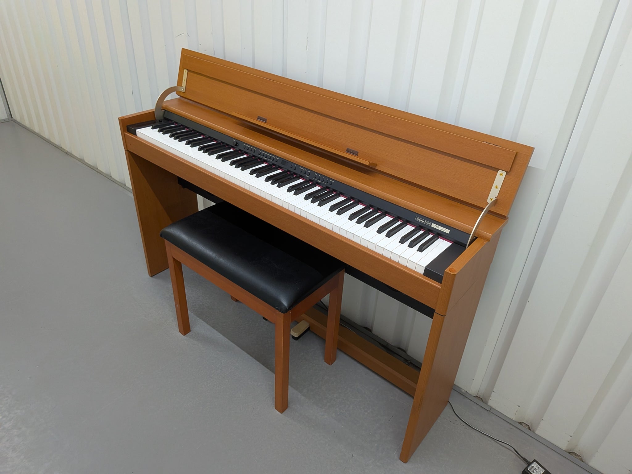 Roland　電子ピアノ　DP-900 ニュースリリース