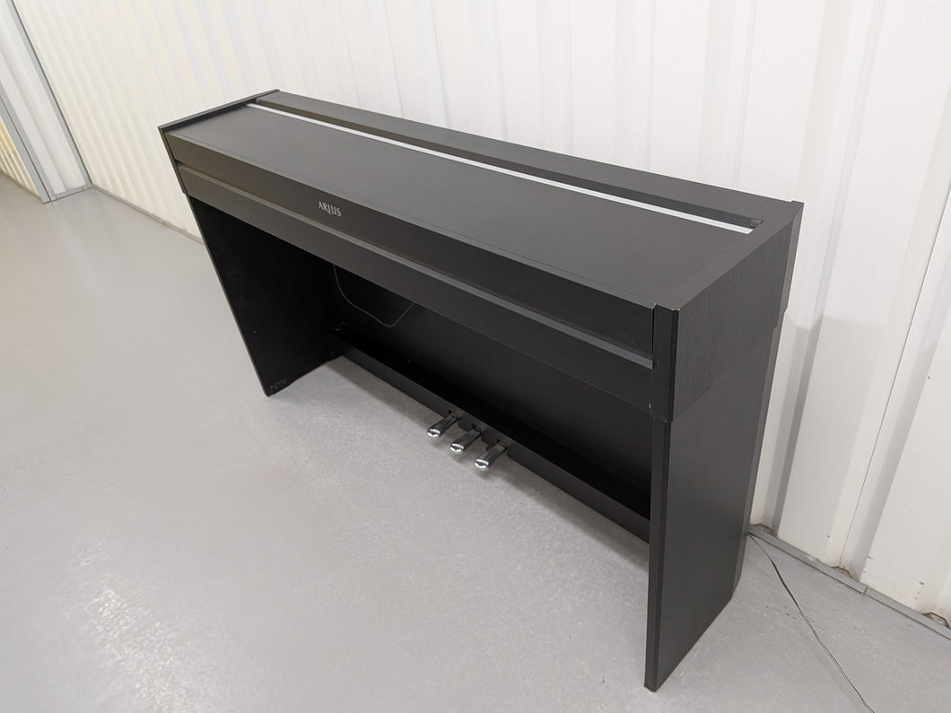 Yamaha Arius YDP-S51 black Digital Piano Slimline space saver stock number 25396