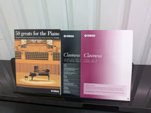 Load image into Gallery viewer, Yamaha Clavinova CVP-401 Digital Piano / arranger in glossy black stock nr 25412
