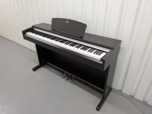 Load image into Gallery viewer, Yamaha Arius YDP-135 digital piano in rosewood stock # 25416
