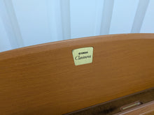 Load image into Gallery viewer, Yamaha Clavinova CVP-305 Digital Piano arranger + stool in cherry stock #25448
