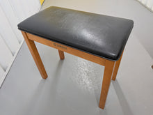 Load image into Gallery viewer, Yamaha Clavinova CVP-305 Digital Piano arranger + stool in cherry stock #25448
