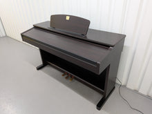 Load image into Gallery viewer, Yamaha Clavinova CVP-202 Digital Piano arranger Full Size 88 keys stock nr 25450
