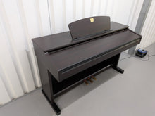 Load image into Gallery viewer, Yamaha Clavinova CVP-202 Digital Piano arranger Full Size 88 keys stock nr 25450
