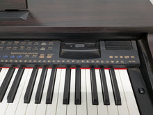Load image into Gallery viewer, Yamaha Clavinova CVP-202 Digital Piano arranger Full Size 88 keys stock nr 25450
