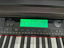 Load image into Gallery viewer, Yamaha Clavinova CVP-202 Digital Piano arranger Full Size 88 keys stock nr 25450

