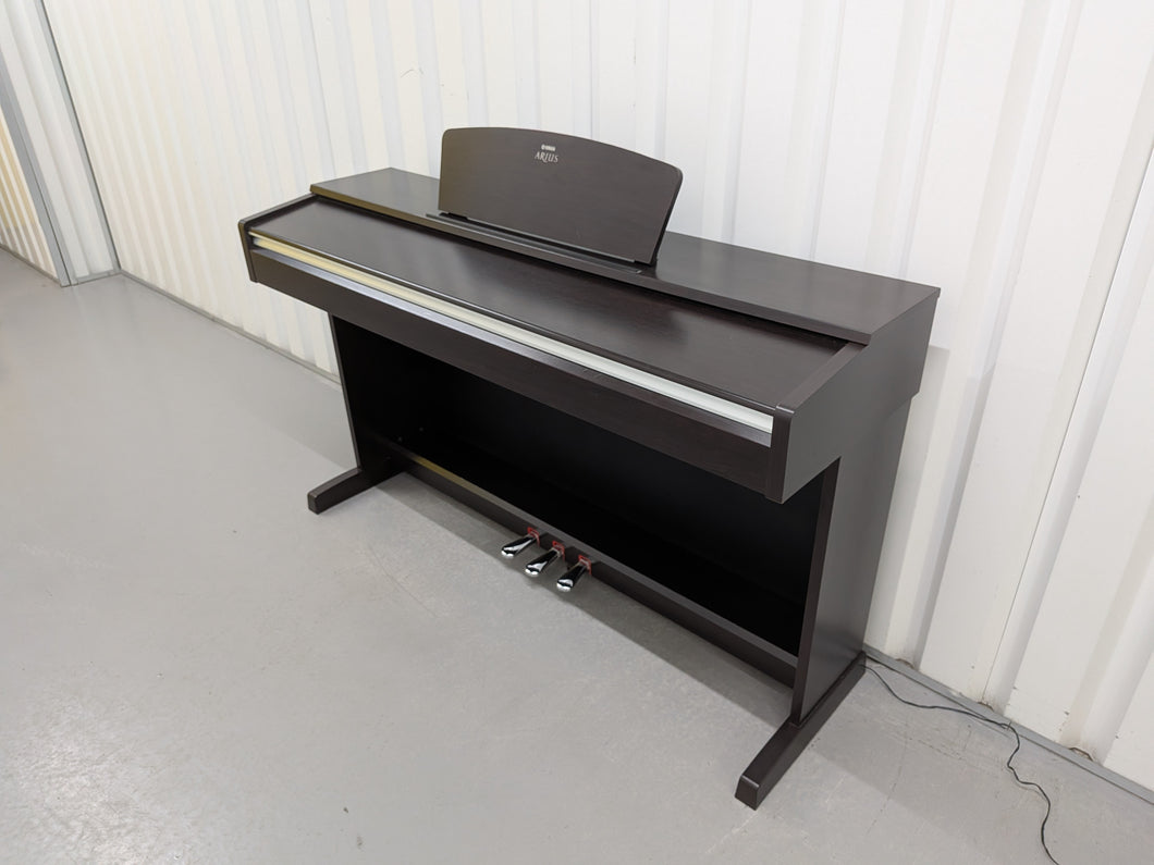 Yamaha Arius YDP-135 digital piano in rosewood stock # 25460