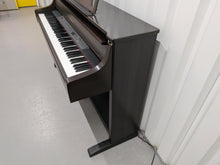 Load image into Gallery viewer, YAMAHA CLAVINOVA CLP-880 high end Digital Piano in rosewood Stock nr 25454
