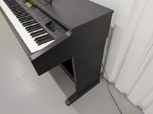 Load image into Gallery viewer, Yamaha Clavinova CVP-92 Digital Piano / arranger in rosewood stock nr 25465
