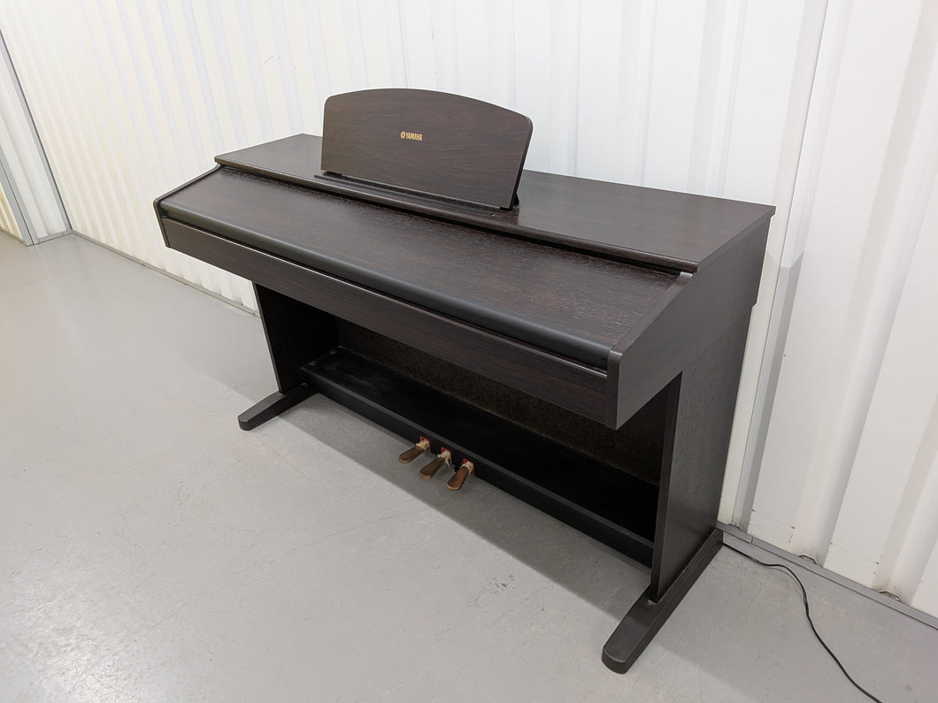 Yamaha Arius YDP-121 Digital Piano in dark rosewood stock nr 25472