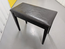 Load image into Gallery viewer, Yamaha Clavinova CLP-340 Digital Piano and stool in rosewood stock # 25498
