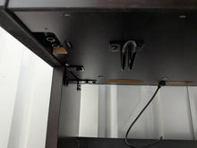 Load image into Gallery viewer, Yamaha Arius YDP-160 Digital Piano in rosewood- clavinova keyboard stock # 25501
