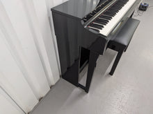 Load image into Gallery viewer, Yamaha Clavinova CLP-625PE digital piano gloss black polished ebony stock #25518
