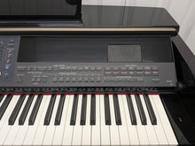 Load image into Gallery viewer, Yamaha Clavinova CVP-505PE digital piano arranger polished black stock number 25545
