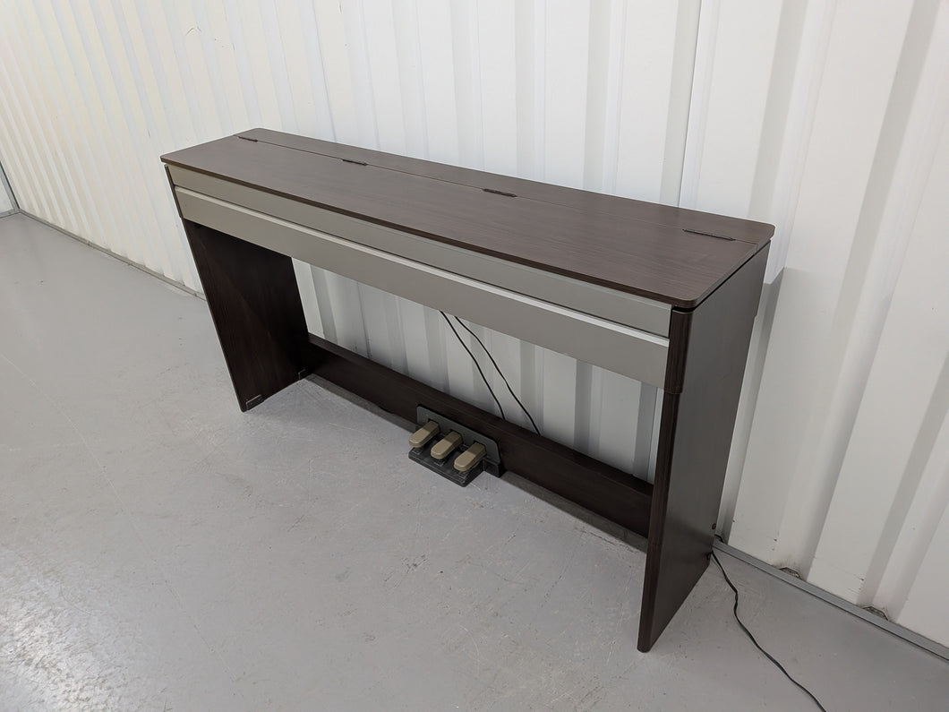 Yamaha Arius YDP-S30 Digital Piano Slimline space saver stock nr 25550