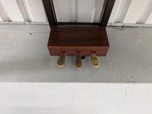 Load image into Gallery viewer, YAMAHA CLAVINOVA CVP-307 DIGITAL PIANO ARRANGER IN MAHOGANY STOCK #25542
